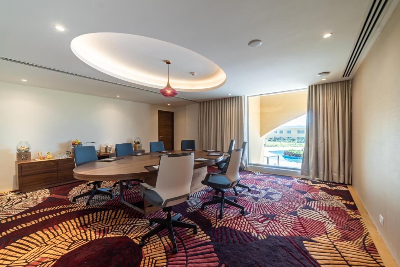 Hawthorn Suites By Wyndham Dwarka Luaran gambar