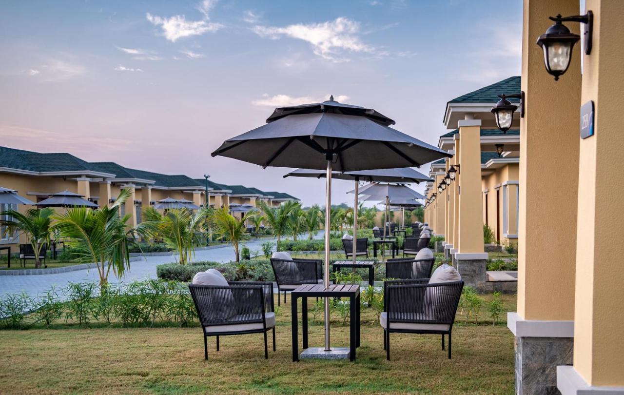 Hawthorn Suites By Wyndham Dwarka Luaran gambar