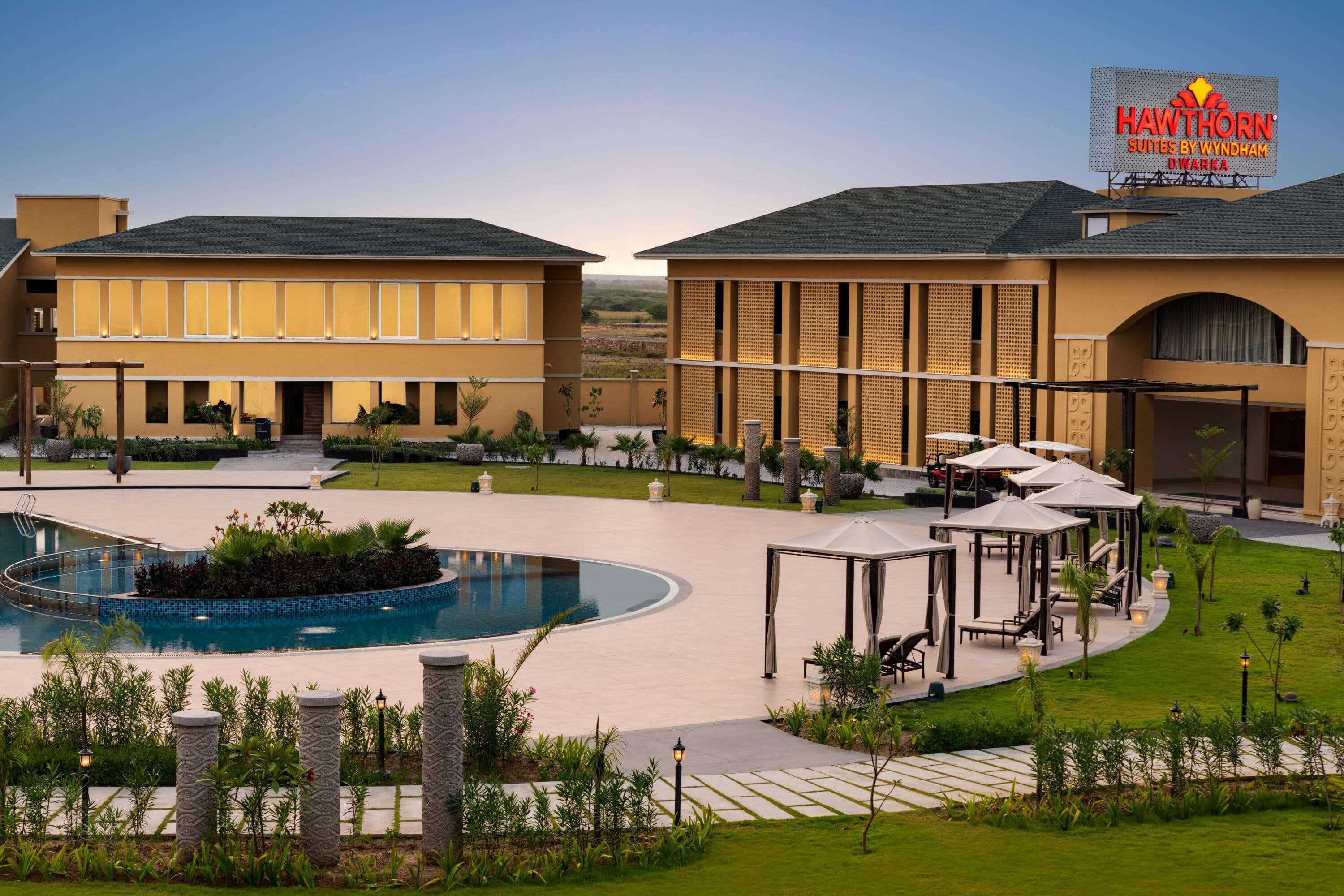 Hawthorn Suites By Wyndham Dwarka Luaran gambar